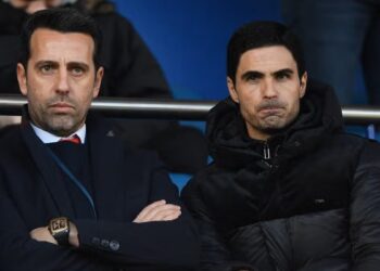El brasileño Edu renuncia como director deportivo del Arsenal