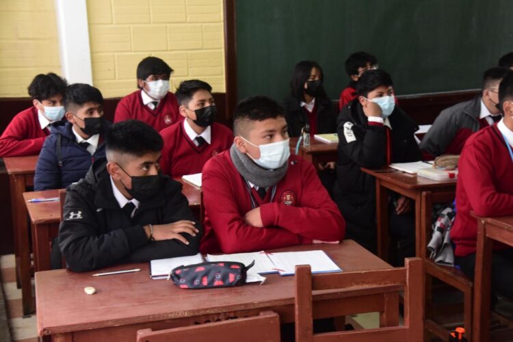 Estudiantes del municipio de Cochabamba se quedan sin desayuno escolar debido a bloqueos