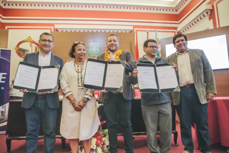 El Gobierno invertirá $us 9,13 millones y beneficiará a más de 4.000 familias en Tarija