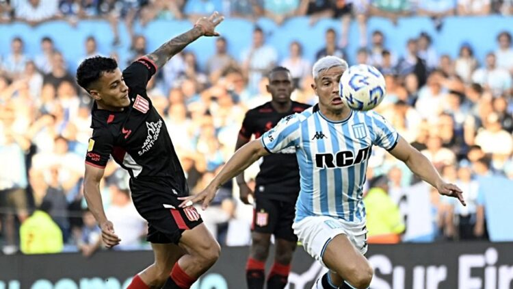Racing cae ante Estudiantes y se aleja del título en la Liga argentina