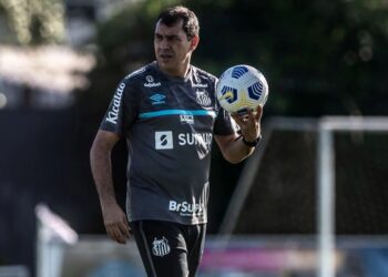Vasco da Gama contrata a Fábio Carille como nuevo técnico