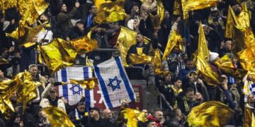 Petición de ocho meses de prisión por violencia contra aficionados israelíes