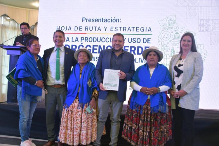 Bolivia impulsa la transición energética con el hidrógeno verde y energías renovables