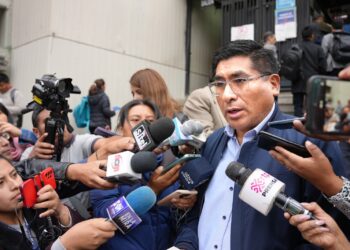 Ministro Huanca: Industrias aceiteras ‘quedaron en evidencia’, no abastecían el mercado