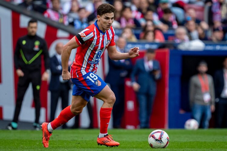 Julián Álvarez, una adaptación lenta pero segura en el Atlético