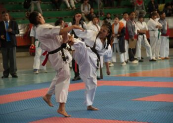 Bolivia asiste con 83 karatecas al Sudamericano en Brasil
