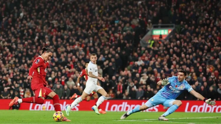 El Liverpool aprovecha la crisis del City para afianzar su liderato