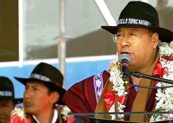 Arce alude a Morales: Nosotros no nos escapamos, enfrentamos los problemas