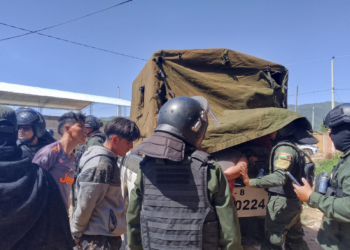 Del Castillo informa de unos 10 aprehendidos y el hallazgo de bombas molotov en Mairana