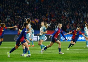 Barça vence a Manchester City y acaba líder de grupo en Champions femenina