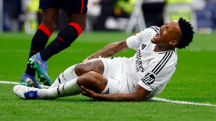 Militao sufre grave lesión de rodilla y se perderá lo que resta de temporada