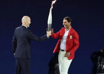 París rinde honores a Nadal en la apertura de los Juegos Olímpicos