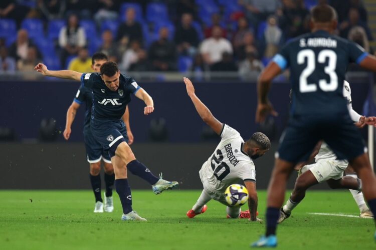 Pachuca golea al Botafogo y avanza a la semifinal de la Intercontinental