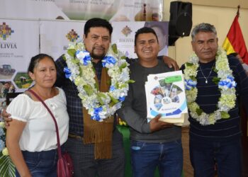 El Gobierno invierte Bs 47 Millones en convenios para implementar proyectos de agua