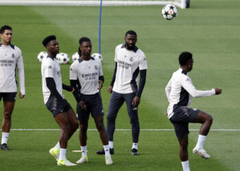 Real Madrid se mide al Milan tras el fiasco del Clásico y el Balón de Oro