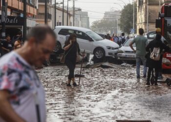 Vinicius pide a jugadores del Real Madrid ayudar a damnificados por inundaciones en Valencia, según medios