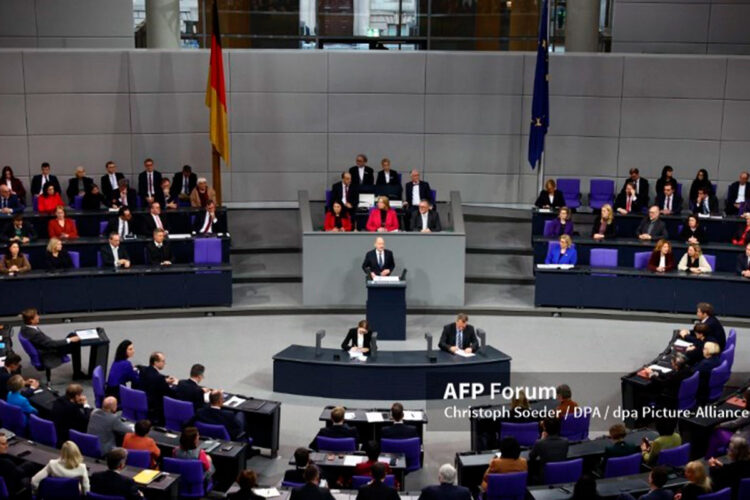scholz.jpg