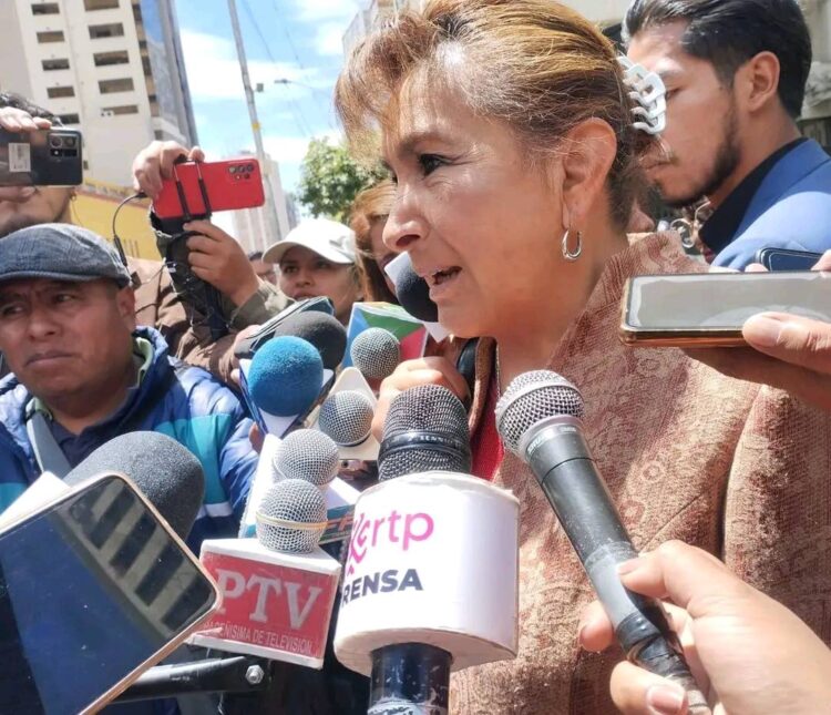 Transporte internacional al borde de la quiebre por falta de diésel