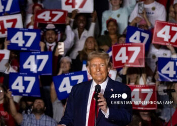 trump_mitin.jpg