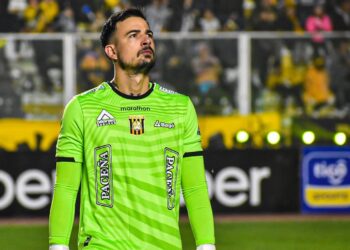 Viscarra, en la mira del peruano Alianza Lima y el argentino Lanús