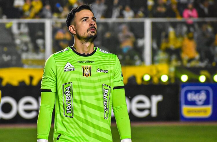 Viscarra, en la mira del peruano Alianza Lima y el argentino Lanús