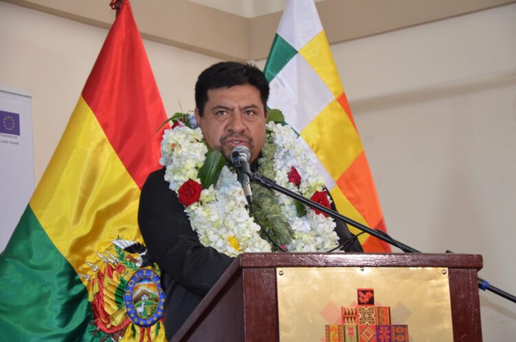 Gobierno invierte Bs 16 millones en infraestructura productiva para los Yungas
