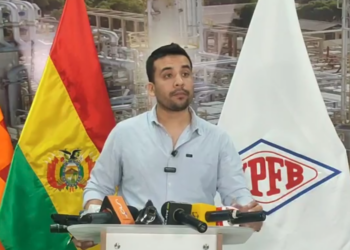 Bloqueos amenazan la llegada de 37 millones de litro de combustible, según YPFB