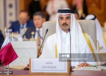 El emir, Tamim bin Hamad al Thani lidera la negociación