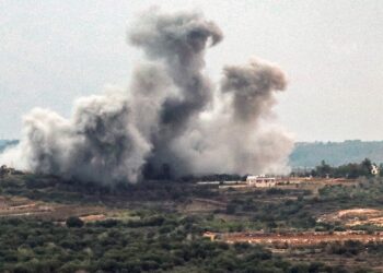Bombardeos de Israel A Hezbolá en la frontera israelo-libanesa.