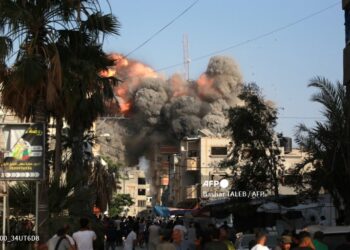 Hamás confirma al menos 19 muertos en bombardeo israelí en zona humanitaria
