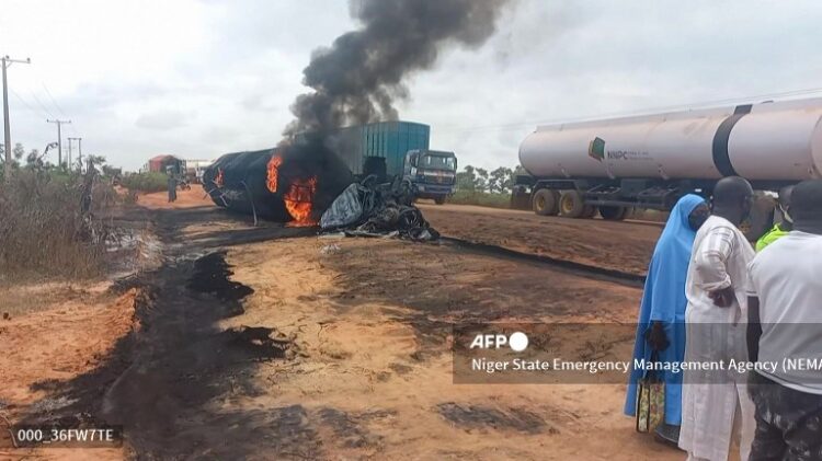 Explotó un camión cisterna