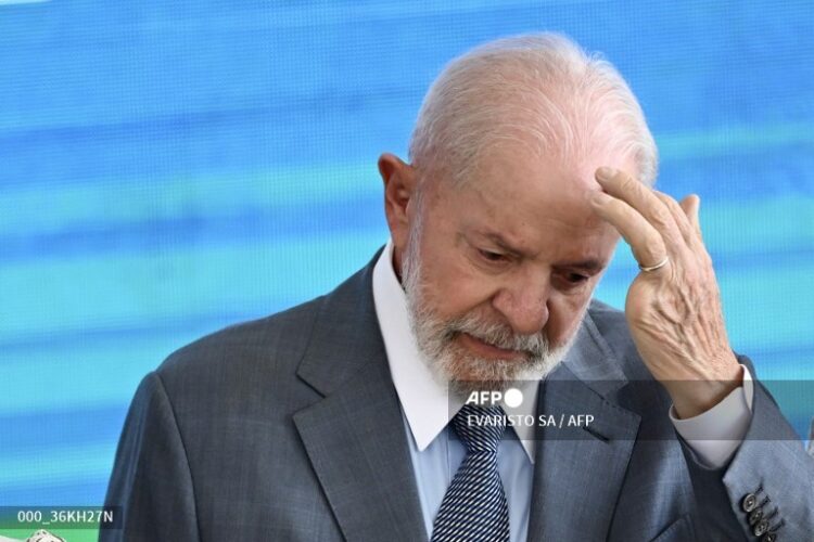 Lula se resbaló en su baño y se golpeó la cabeza