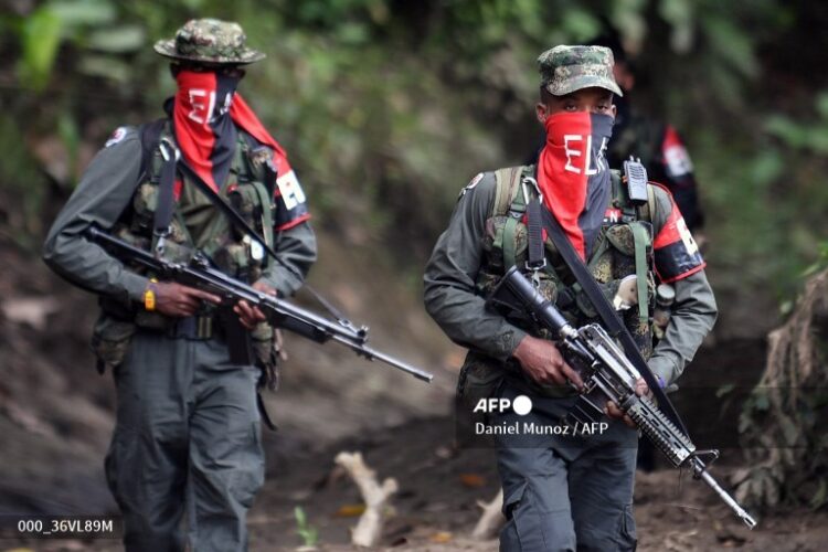 Guerrilleros del Ejército de Liberación Nacional (ELN)