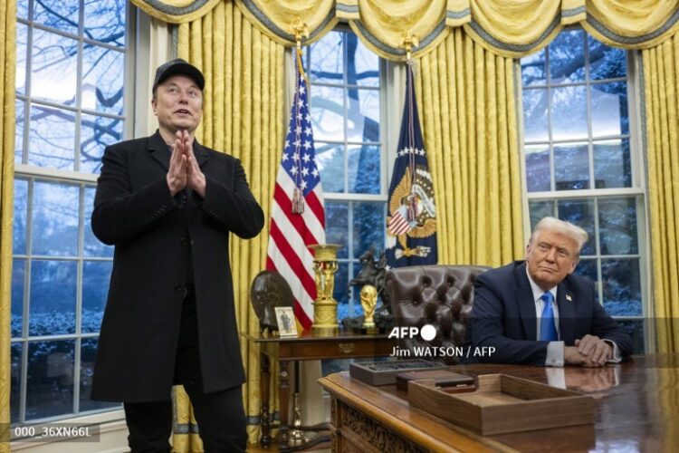 Musk en el salón oval con Trump