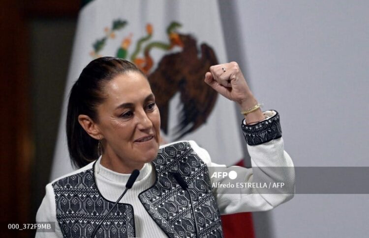 La presidenta de México dijo que deben respetar a su país