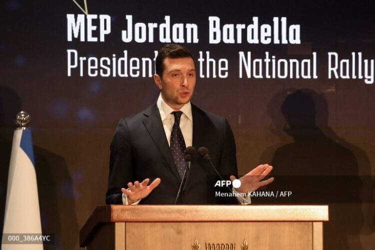 Jordan Bardella podría reemplazar a Marine Le Pen