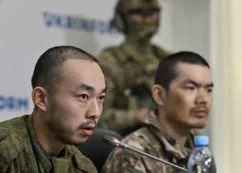 Dos combatientes chinos del ejército ruso fueron detenidos