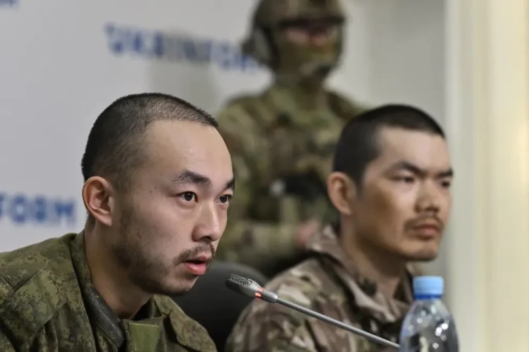 Dos combatientes chinos del ejército ruso fueron detenidos