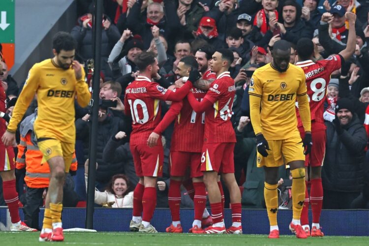Luis Díaz lidera el triunfo del Liverpool ante el Wolverhampton