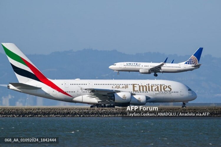 La aerolínea Emirates aplica restricciones