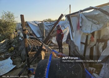 Muchos desplazados viven en carpas improvisadas