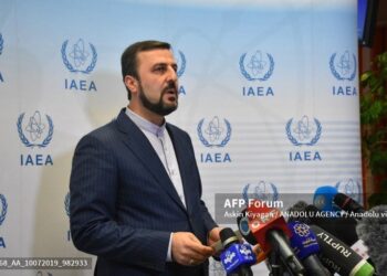 Kazem Gharibabadi, delegado de Irán