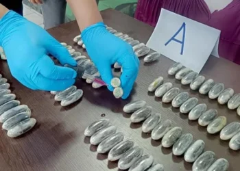 Las cápsulas encontradas en el cuerpo de la fallecida