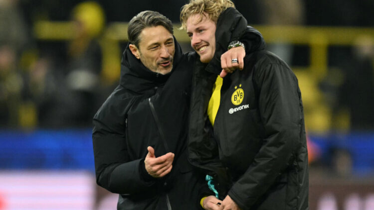 El Dortmund cumple con los servicios mínimos y pasa a octavos de Champions