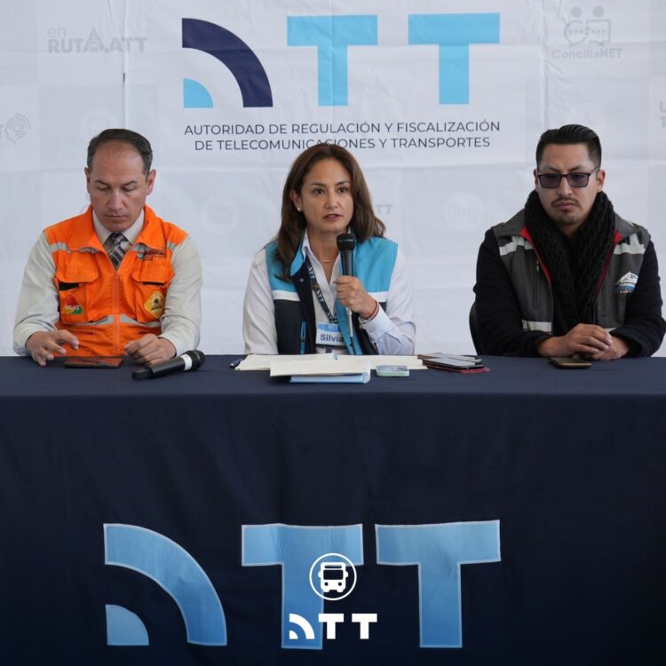 Conferencia de prensa de la ATT.