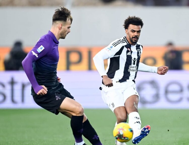 Empate agridulce para Napoli, la Fiorentina golea a la Juventus