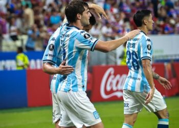 Racing y Estudiantes imponen autoridad en inicio de fase de grupos de Libertadores
