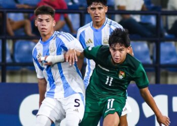 Bolivia pierde 0-3 con Argentina en la Conmebol Sub 17, pero mantiene la ilusión mundialista