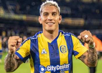 Rosario Central gana y sube al primer puesto en el torneo Apertura de Argentina