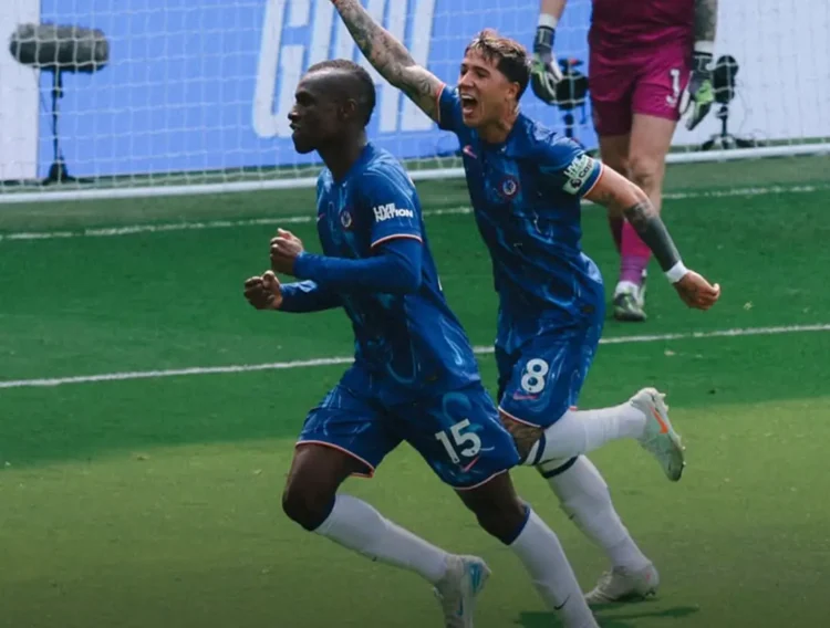 Chelsea se relanza en la carrera por la Champions tras ganar 1-0 al Everton